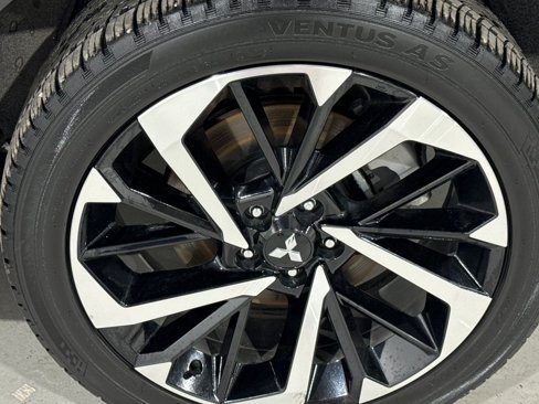 Used 2023 Mitsubishi Outlander SEL image 8