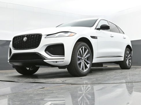 New 2026 Jaguar F-PACE R-Dynamic S image 31