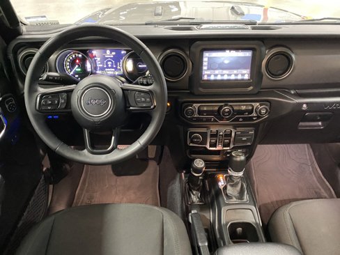 Used 2023 Jeep Wrangler Unlimited image 13