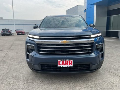 New 2026 Chevrolet Traverse LT w/ Driver Confidence Package image 2