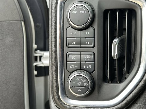 Used 2021 Chevrolet Silverado 1500 LT Trail Boss w/ Convenience Package II image 26