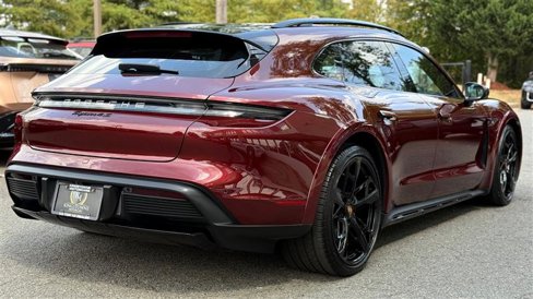 Used 2023 Porsche Taycan 4S image 5