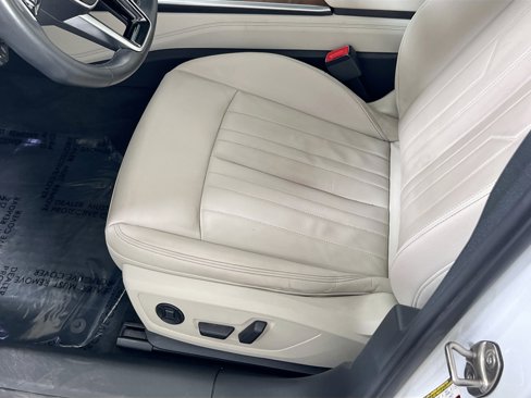 Used 2022 Audi A6 Premium Plus w/ Premium Plus Package image 18