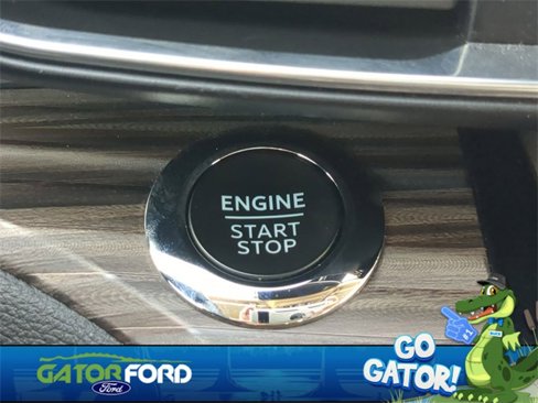 Used 2023 Ford Explorer Limited image 32
