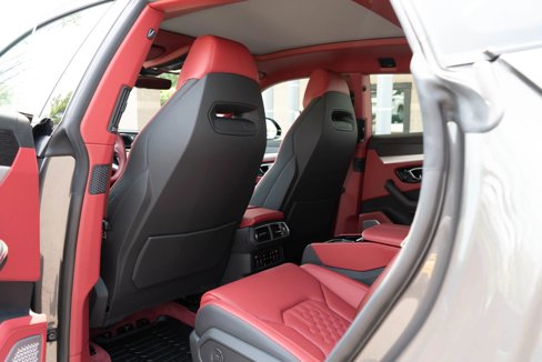 Used 2024 Lamborghini Urus S image 55