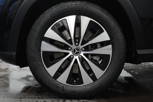 New 2025 Mercedes-Benz GLE 450e 4MATIC image 13