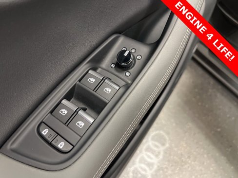 Used 2023 Audi Q8 Prestige image 7