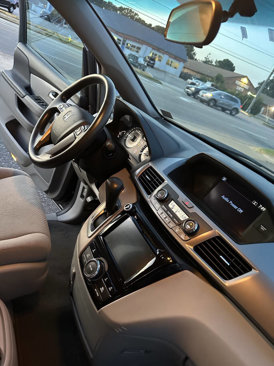 Used 2015 Honda Odyssey EX image 25