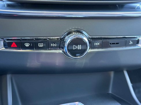 New 2026 Volvo XC90 B6 Plus w/ Protection Package Premier image 34