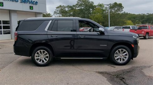 Used 2024 Chevrolet Tahoe Premier w/ Premium Package image 9