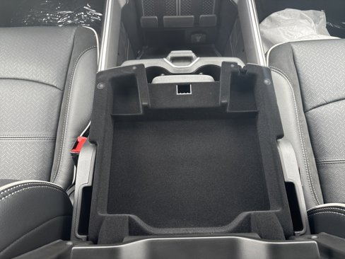 New 2025 RAM 2500 Laramie image 22