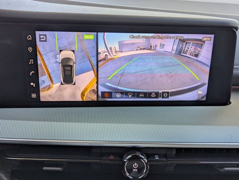 New 2025 Nissan Murano SV image 18
