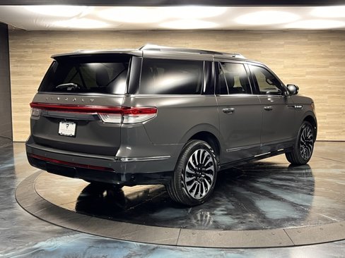 Used 2024 Lincoln Navigator L Black Label image 15