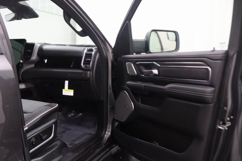 New 2025 RAM 1500 Laramie w/ Night Edition image 14