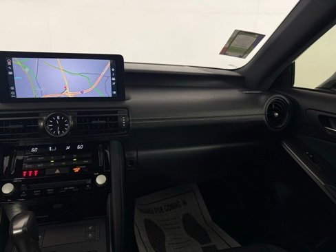 Used 2025 Lexus IS 500 image 34