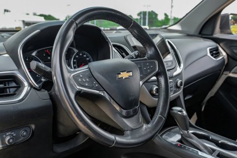 Used 2020 Chevrolet Equinox LT image 21