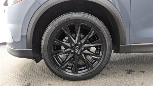 Used 2025 MAZDA CX-5 Carbon Edition image 29