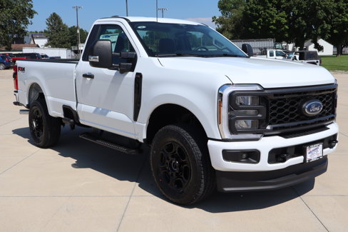 New 2025 Ford F350 XL image 3