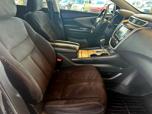Used 2016 Nissan Murano SV image 42