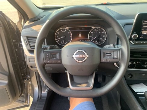 New 2026 Nissan Rogue S image 22