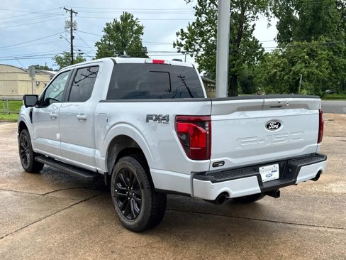 New 2025 Ford F150 XLT w/ Equipment Group 302A MID image 4