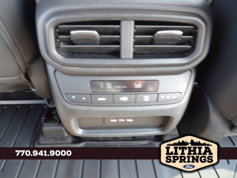 Used 2025 Honda Pilot Touring image 31