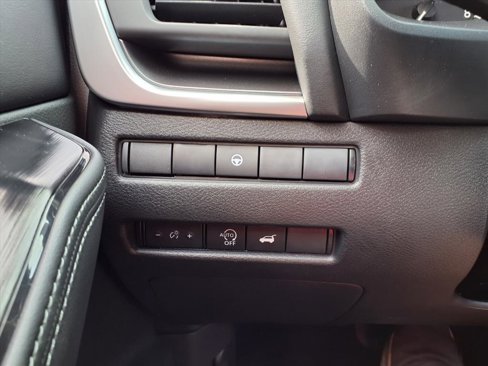 New 2026 Nissan Rogue SV image 22