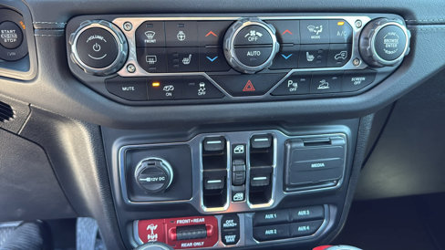 New 2025 Jeep Wrangler Unlimited Rubicon 392 image 14