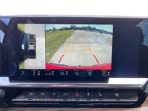 Used 2022 Chevrolet Silverado 1500 LT Trail Boss w/ Convenience Package II image 21