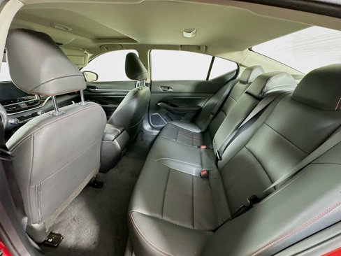 New 2025 Nissan Altima 2.5 SR w/ SR Premium Package image 8