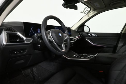 Used 2025 BMW X7 xDrive40i w/ Premium Package image 14