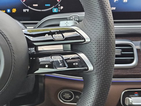 New 2026 Mercedes-Benz GLS 580 4MATIC image 29