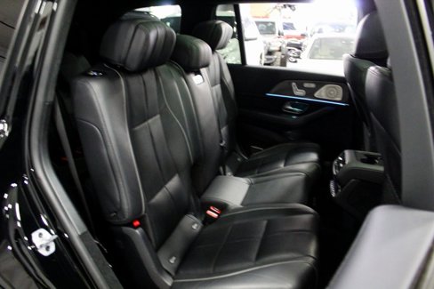 Used 2023 Mercedes-Benz GLS 580 4MATIC image 30