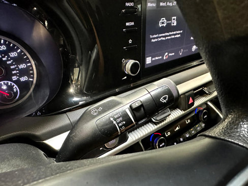 Used 2022 Kia K5 LXS image 34