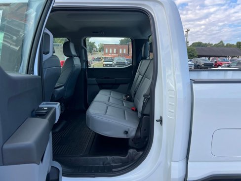 New 2026 Ford F250 XL w/ FX4 Off-Road Package image 16