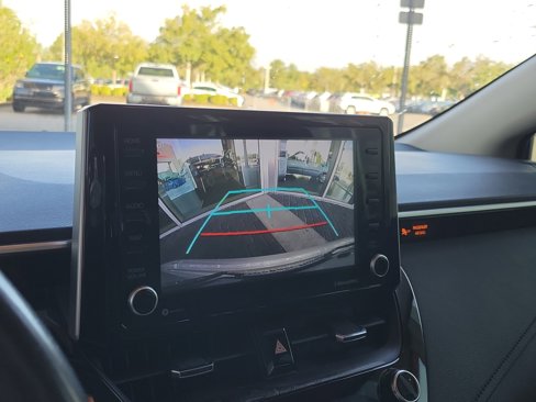 Used 2022 Toyota Corolla LE image 22