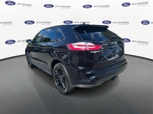 Certified 2023 Ford Edge ST-Line w/ Class II Trailer Tow Package image 7