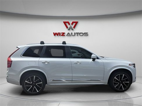 Used 2022 Volvo XC90 T8 Inscription Expression w/ Climate Package image 10