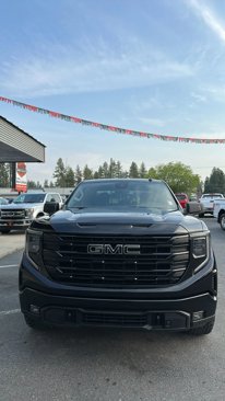 Used 2023 GMC Sierra 1500 Elevation image 4