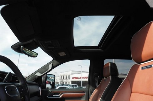 Used 2025 GMC Sierra 3500 Denali Ultimate image 14