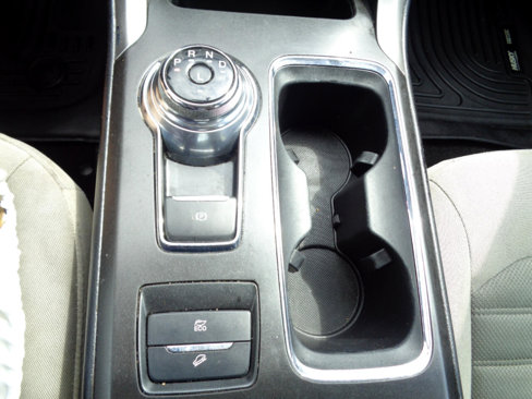 Used 2018 Ford Fusion S image 25