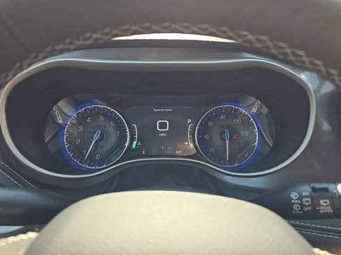 New 2026 Chrysler Pacifica Select image 19
