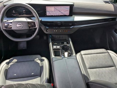 Used 2025 Nissan Murano Platinum w/ Cargo Package image 18