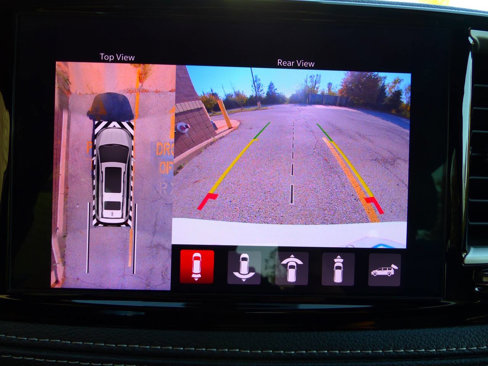 Used 2024 Chrysler Pacifica Touring-L w/ S Appearance Package image 33
