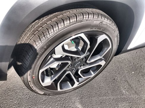 New 2026 Chevrolet Trax RS w/ Sunroof Package image 10