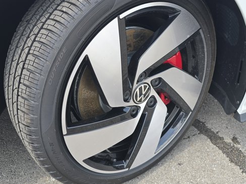 New 2025 Volkswagen GTI S image 18