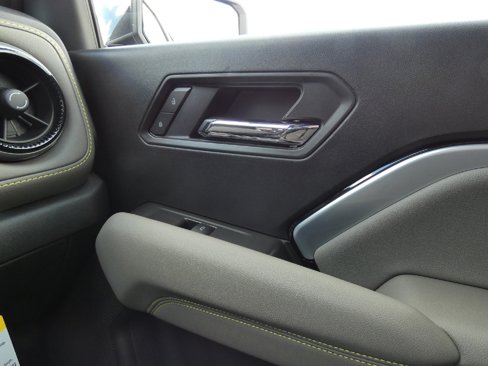 New 2026 Chevrolet Colorado ZR2 w/ Technology Package image 25