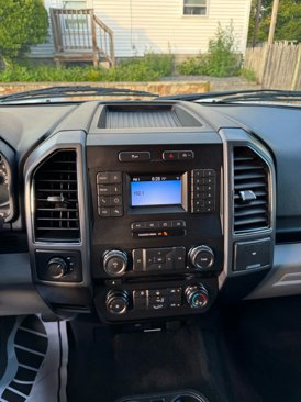 Used 2018 Ford F150 XLT image 18