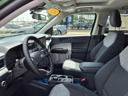New 2025 Ford Maverick XLT w/ XLT Luxury Package image 6