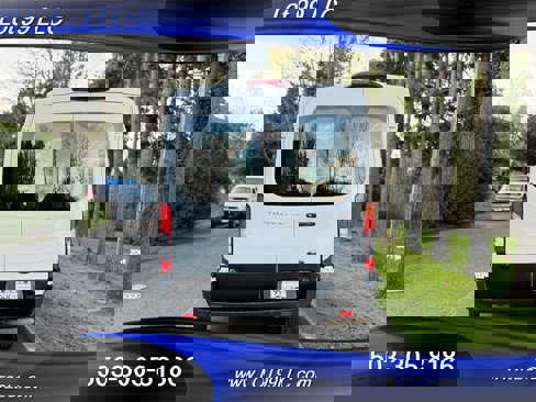 Used 2020 Ford Transit 250 Medium Roof image 6